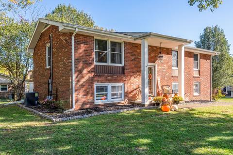 401 Mockingbird Ln, Dickson, TN 37055 photo 2