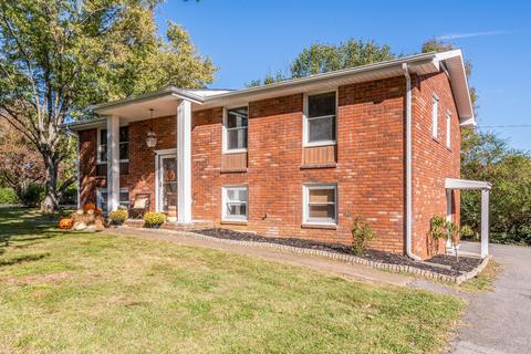 401 Mockingbird Ln, Dickson, TN 37055 photo 3