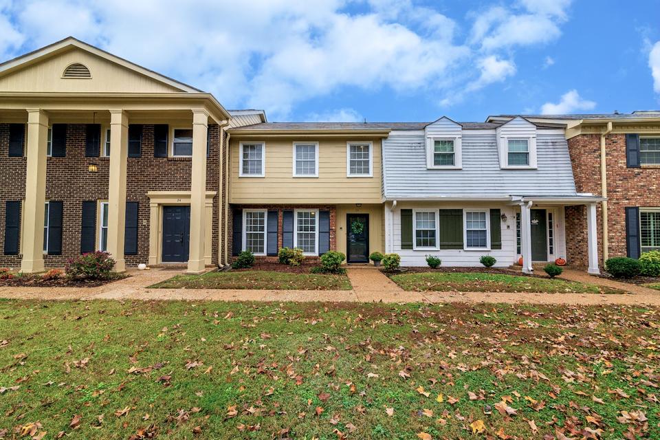 8207 Sawyer Brown Rd J5, Nashville, TN 37221 39 Photos MLS