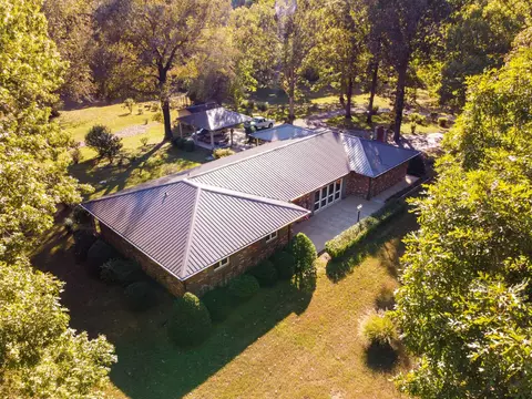 2705 Skyview Dr, Centerville, TN 37033 photo 8