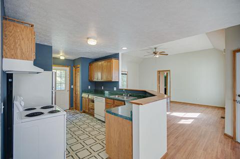2415 Crestview Dr, Centerville, TN 37033 photo 13