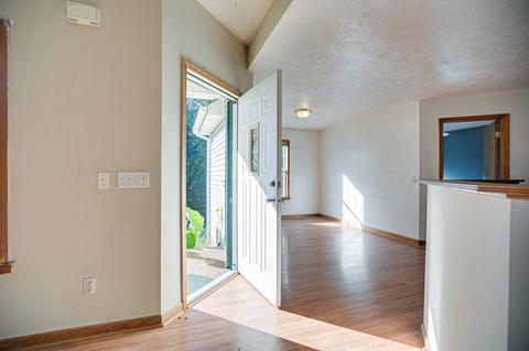 2415 Crestview Dr, Centerville, TN 37033 photo 6