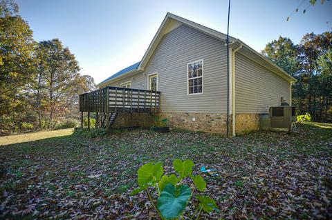 2415 Crestview Dr, Centerville, TN 37033 photo 27