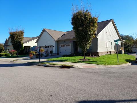 416 Bruce Dr, Spring Hill, TN 37174 photo 1