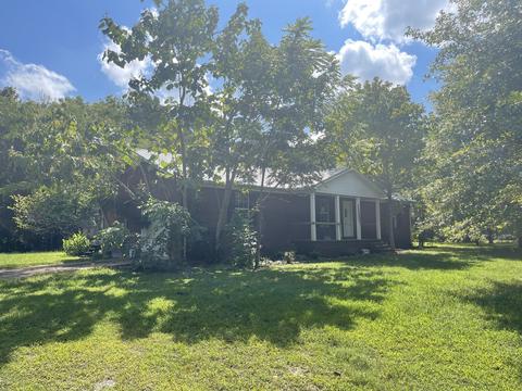 547 Busby Rd, Loretto, TN 38469 photo 1