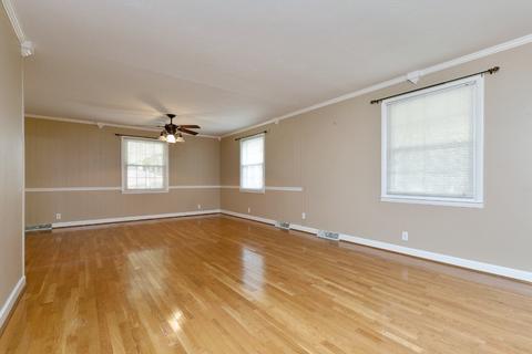 116 Shadybrook Cir, Dickson, TN 37055 photo 3