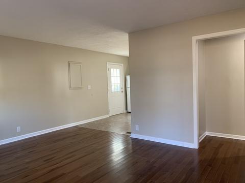 106 Schrader Heights Dr, Dickson, TN 37055 photo 2