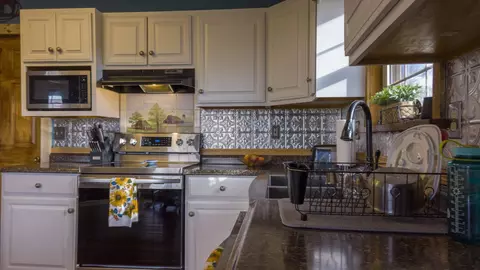 5827 Borthick Rd, Springfield, TN 37172 photo 9