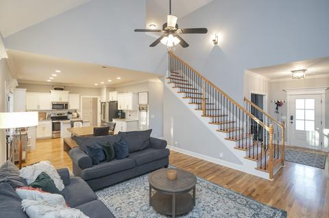 2817 Lightning Bug Dr, Murfreesboro, TN 37129 photo 9
