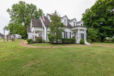 903 Beechcroft Rd, Spring Hill, TN 37174 photo 2