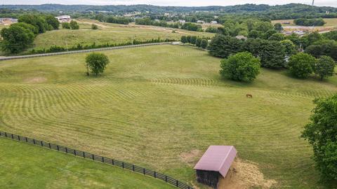 903 Beechcroft Rd, Spring Hill, TN 37174 photo 50