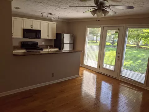 802 Main St E #20, Murfreesboro, TN 37130 photo 7