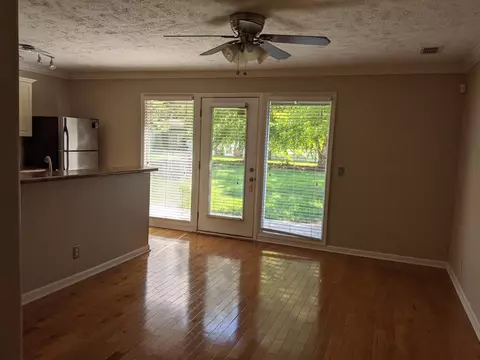 802 Main St E #20, Murfreesboro, TN 37130 photo 9