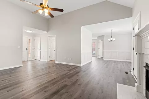 2719 Comer Dr, Murfreesboro, TN 37128 photo 9