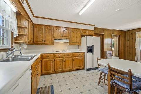 1406 Three Island Rd, Walling, TN 38587 photo 18