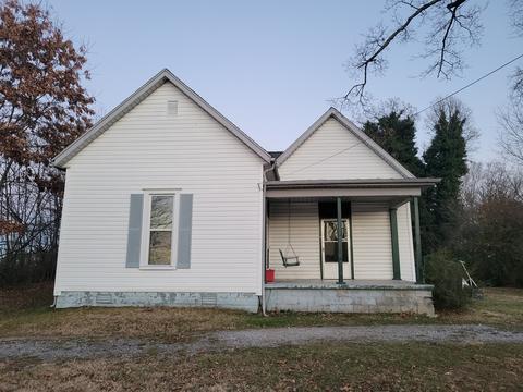 1702 Batts Blvd, Springfield, TN 37172 photo 2