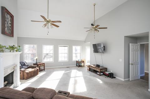 211 Independence St, Springfield, TN 37172 photo 6