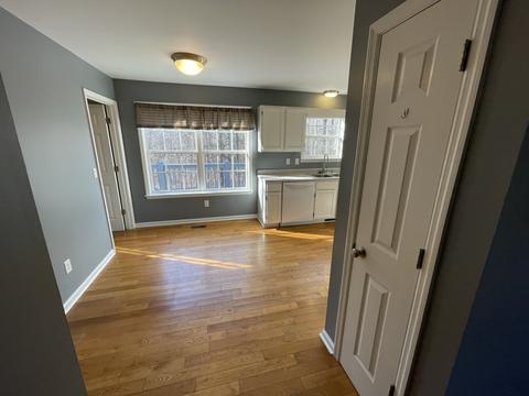 129 Robinson Dr, Dickson, TN 37055 photo 9