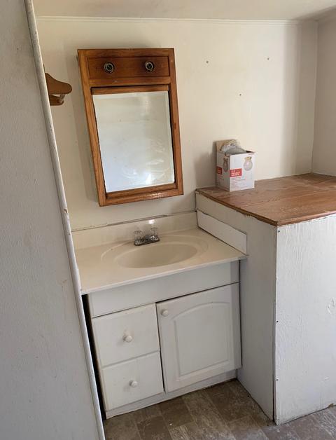 1205 N Oak Dr, Centerville, TN 37033 photo 5