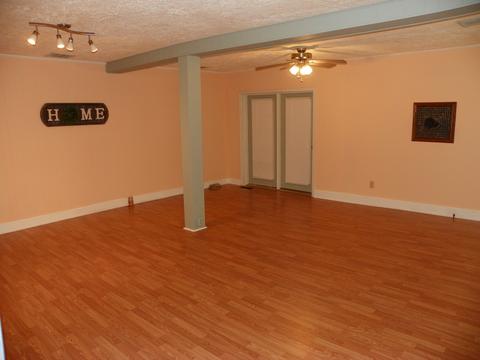 4872 Will Thompson Rd, Walling, TN 38587 photo 2