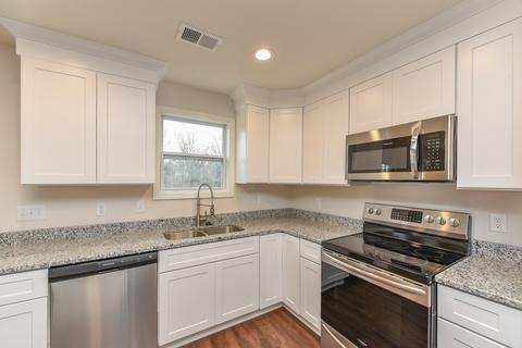 105 Chipman Rd, Bethpage, TN 37022 photo 10
