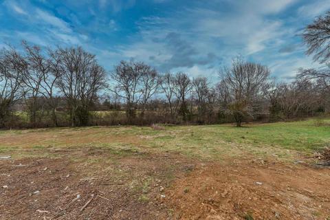 105 Chipman Rd, Bethpage, TN 37022 photo 26