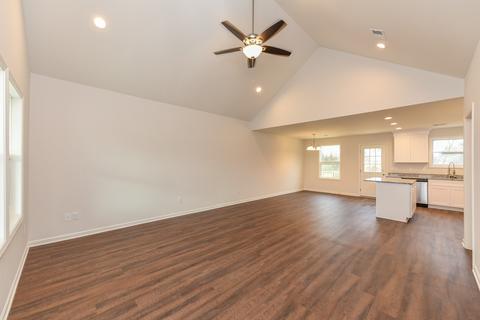 105 Chipman Rd, Bethpage, TN 37022 photo 6