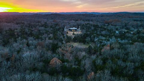 8564 Taliaferro Rd, Eagleville, TN 37060 photo 3