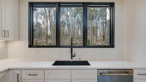 8564 Taliaferro Rd, Eagleville, TN 37060 photo 9