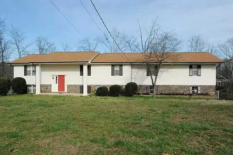 7009 Windcrest Ln, Harrison, TN 37341 photo 1