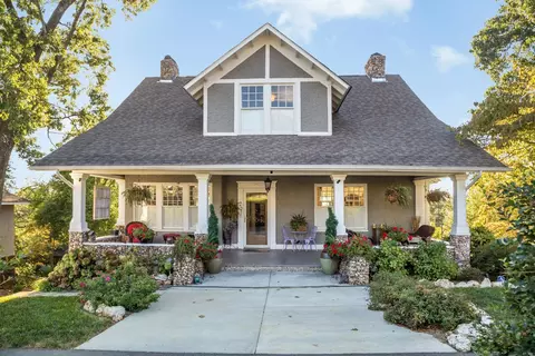 76 S Crest Rd, Chattanooga, TN 37404 photo 1