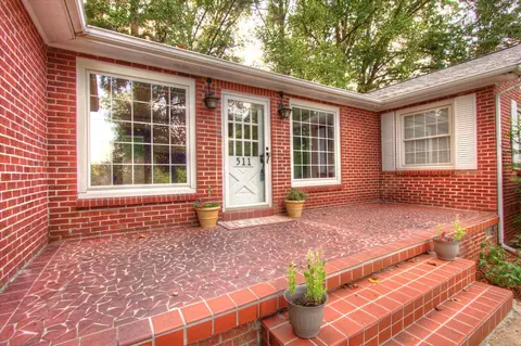 511 Las Lomas Dr, Chattanooga, TN 37421 photo 5