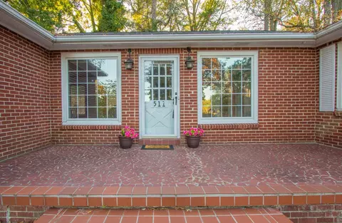 511 Las Lomas Dr, Chattanooga, TN 37421 photo 3