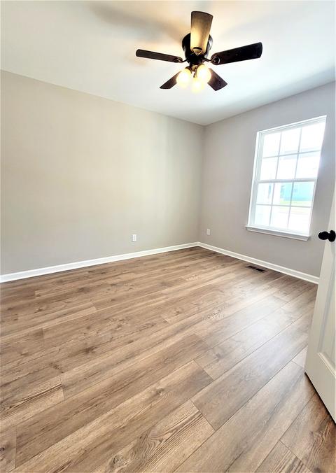 323 Diane Loop, White Bluff, TN 37187 photo 4
