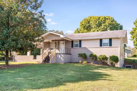 135 Joyce Ln, Jasper, TN 37347 photo 1