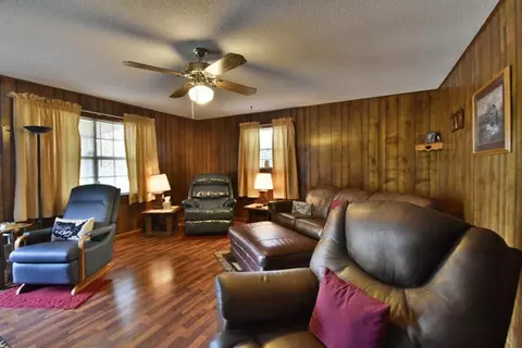 102 Sharp Ln, Spring City, TN 37381 photo 6
