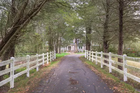 660 Julian Rd, Chattanooga, TN 37421 photo 3