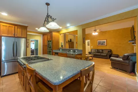 201 E Masters Rd, Hixson, TN 37343 photo 12