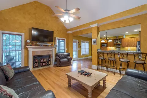 201 E Masters Rd, Hixson, TN 37343 photo 10