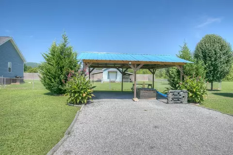 59 Edgewater Dr, Dunlap, TN 37327 photo 4