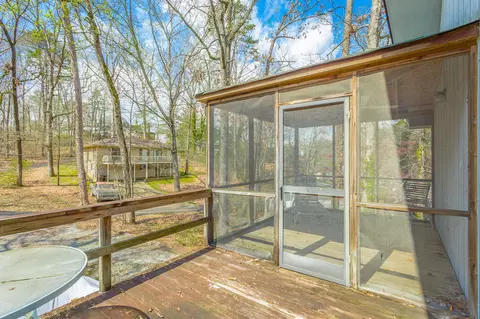 9511 Poolside Dr, Harrison, TN 37341 photo 6