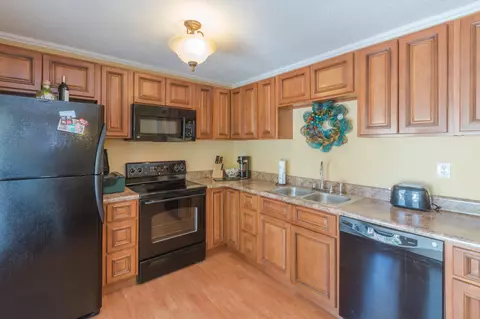 4034 E Freedom Cir, Ooltewah, TN 37363 photo 10