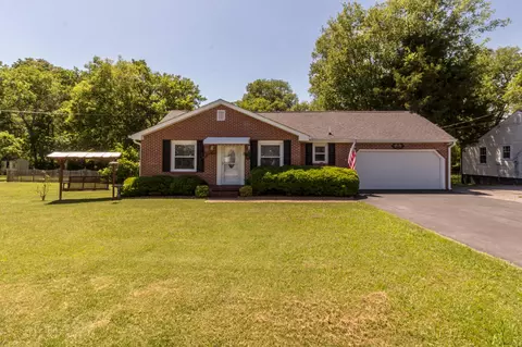 504 Forrest Rd, Fort Oglethorpe, GA 30742 photo 1