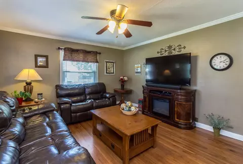 504 Forrest Rd, Fort Oglethorpe, GA 30742 photo 2