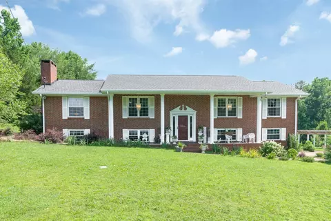 83 Maple Way, Ringgold, GA 30736 photo 1