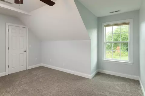 8664 Streamside Dr, Ooltewah, TN 37363 photo 21