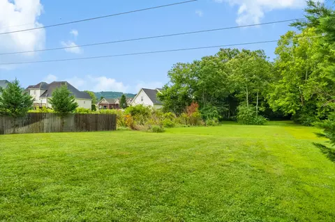 8664 Streamside Dr, Ooltewah, TN 37363 photo 29