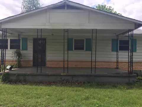 421 W 3rd St, Jasper, TN 37347 photo 3