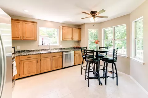 8221 Fallen Maple Dr, Chattanooga, TN 37421 photo 16