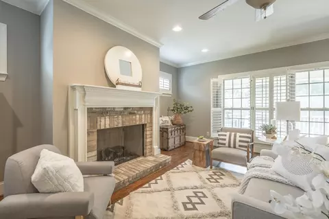 8350 Front Gate Cir, Ooltewah, TN 37363 photo 9